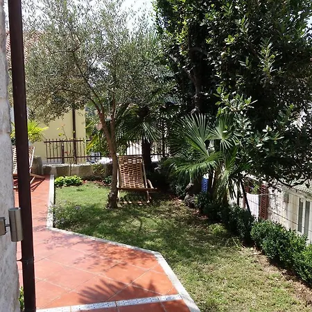 Casa Di Apartamento Vrsar