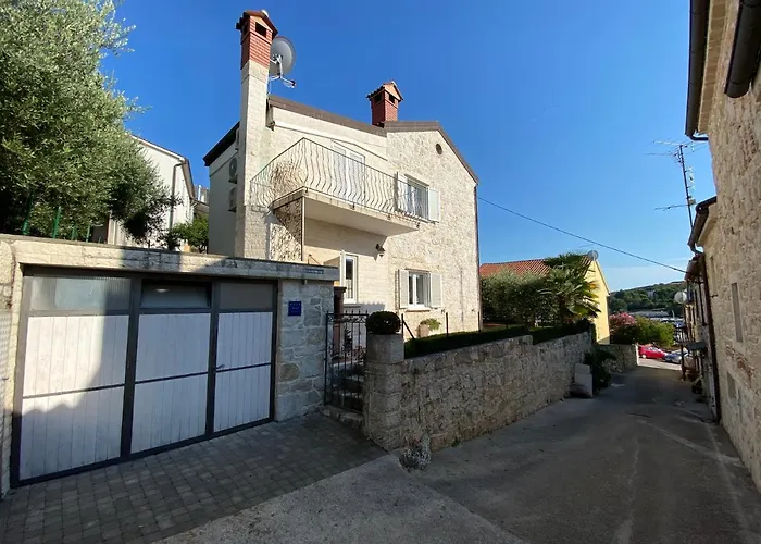 Casa Di *